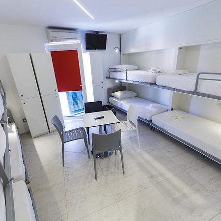 Hotel Pansion Sretno Pasko Sunce Novalja Kültér fotó